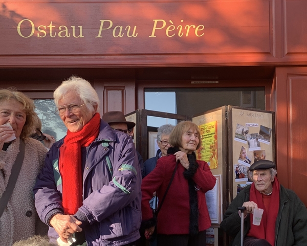 Pau Pèire, assis à droite. photo Gilles Fossat DR